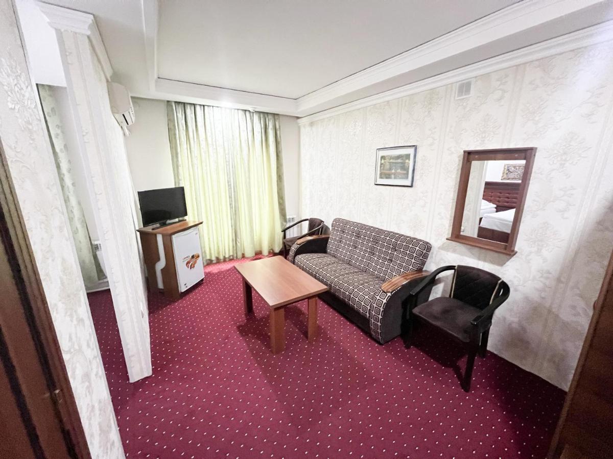 Reikartz Urgench Hotell Exteriör bild
