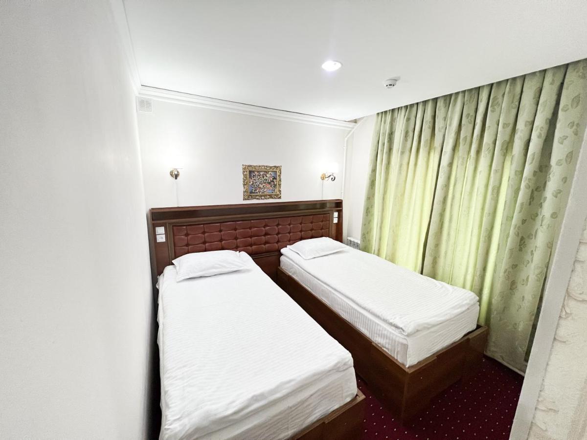 Reikartz Urgench Hotell Exteriör bild