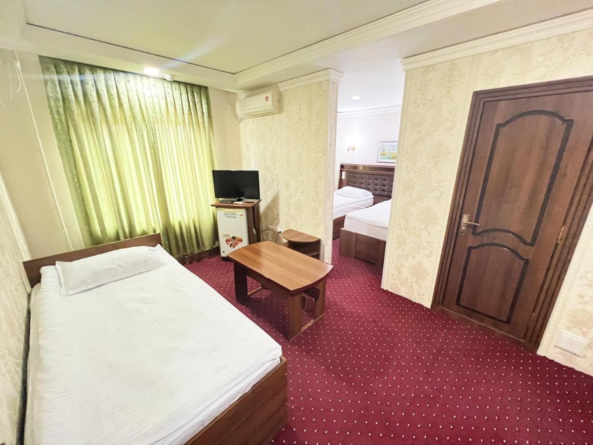 Reikartz Urgench Hotell Exteriör bild